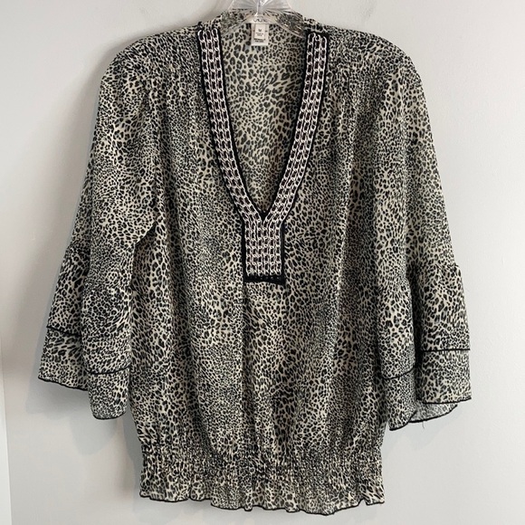 CACHE Sheer Leopard V-neck Bell Sleeve Blouse M - Picture 1 of 7